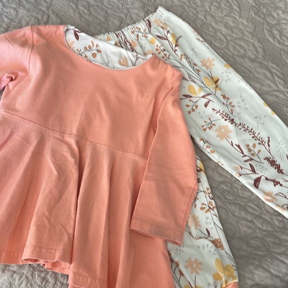 Other - Girls pink 2 piece outfit| size 100 (3T)